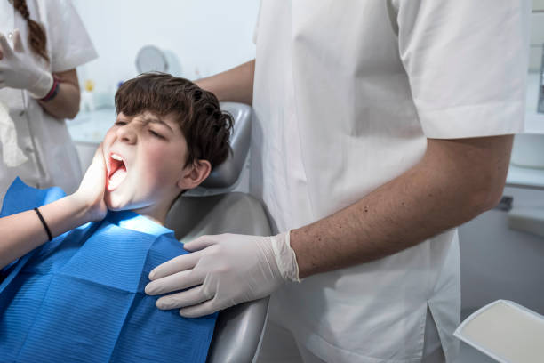 Best Emergency Root Canal Treatment in Mledgevle, IL